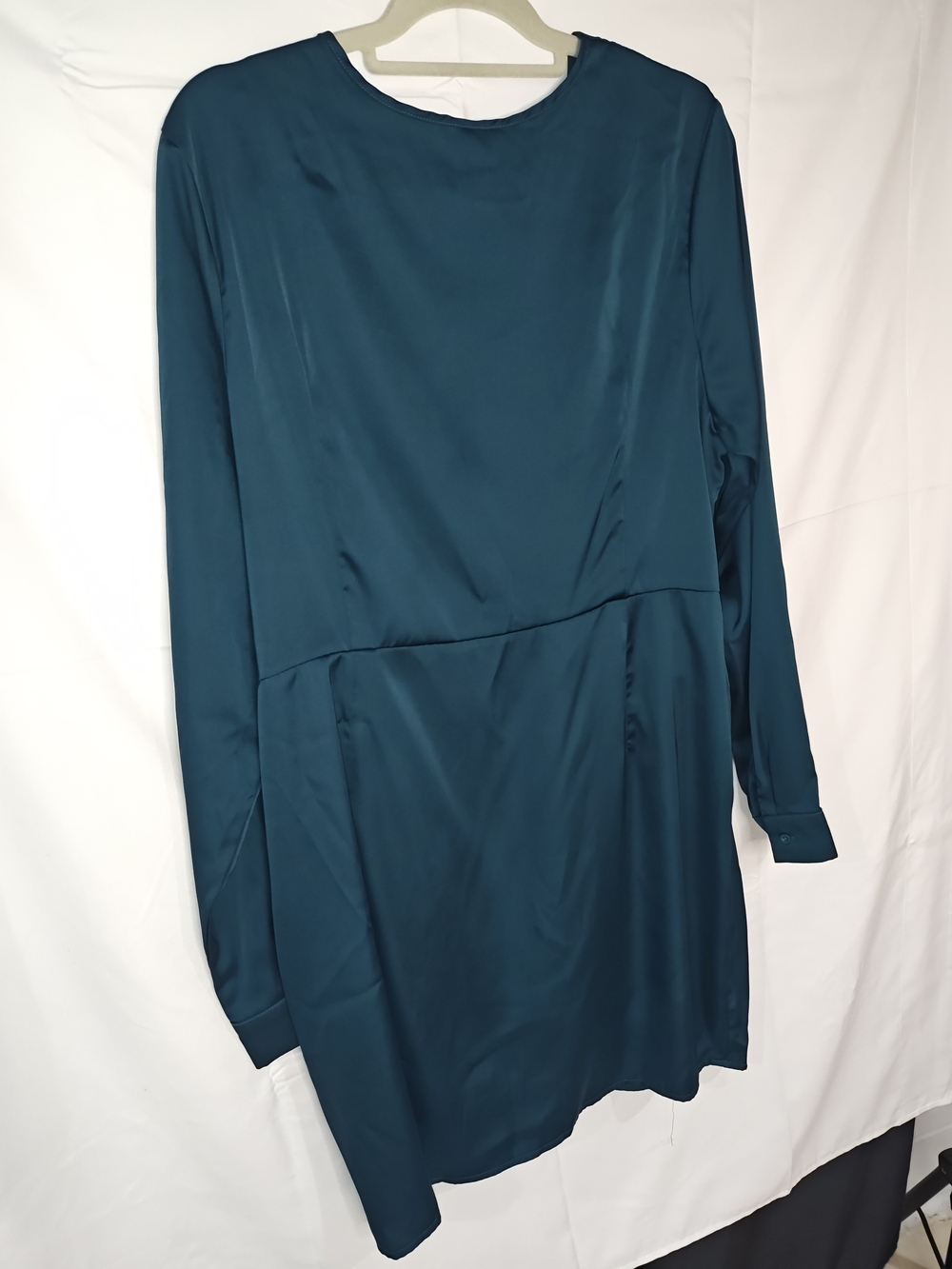 SHEIN Teal Long Sleeve V-Neck Twist Front Dress - Picture 2 of 3